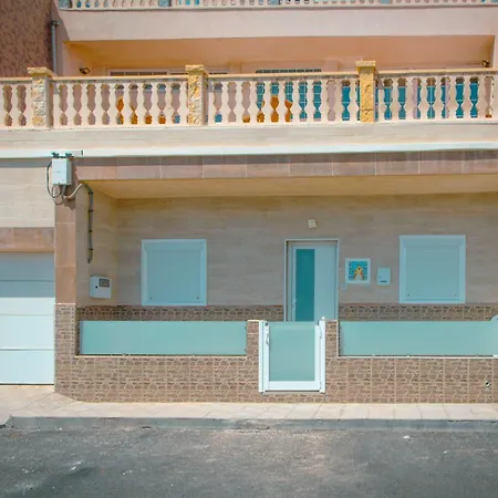 Guest house Blue Lagoon La Mareta