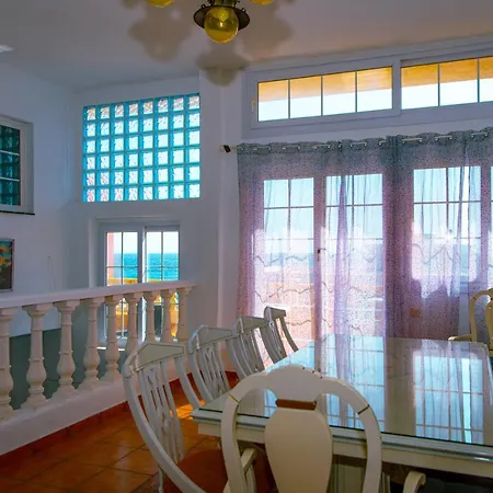 Blue Lagoon Πανσιόν La Mareta