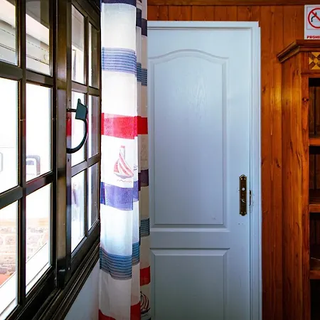 Guest house Blue Lagoon La Mareta