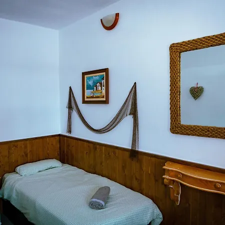 بيت ضيافة Blue Lagoon