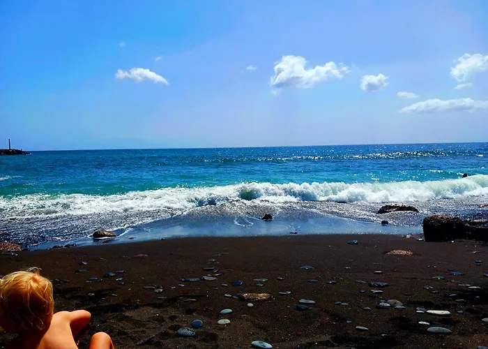 בית הארחה Blue Lagoon *